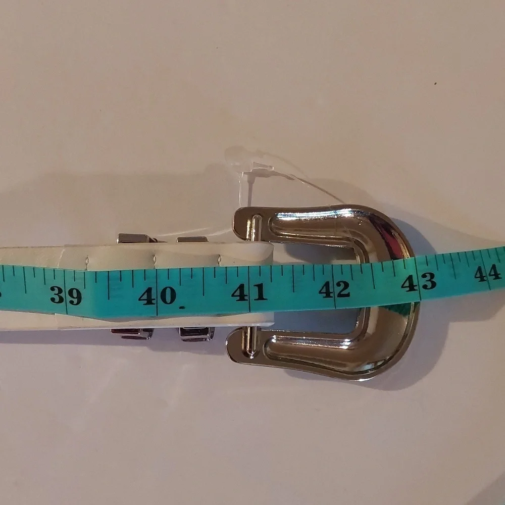 Women's Vintage look Double Silver Scroll Buckle White Belt Western Trendy M/L